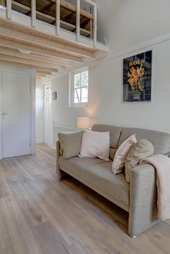 Lovely Tiny House Amstelveen Esterno foto